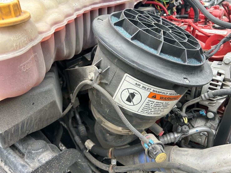 #149-•-2024-freightliner-m2-rollback-image-48