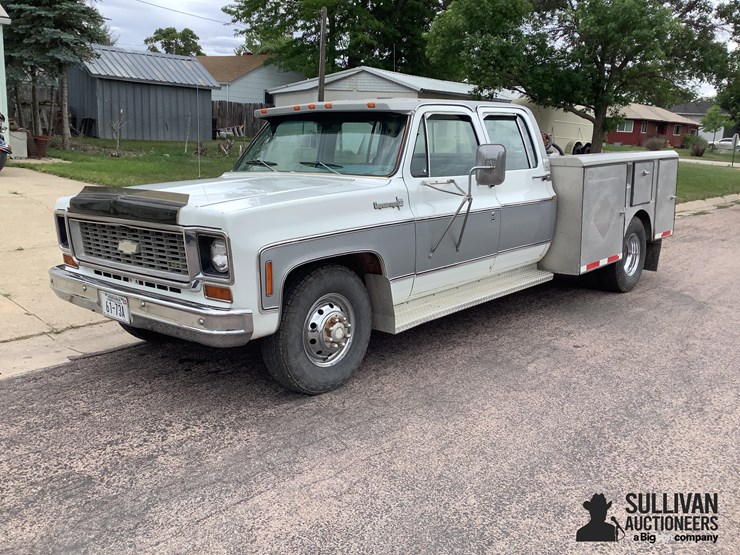 1973-chevrolet-c30-image-1