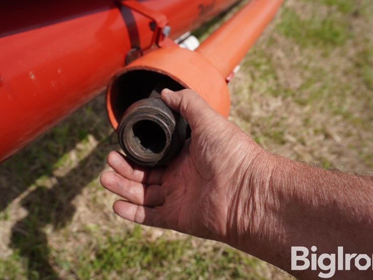 buhler-farm-king-846-image-15