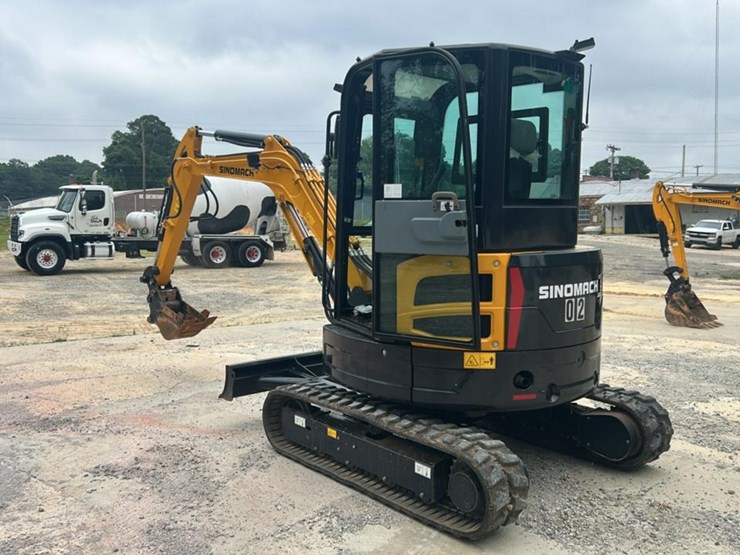 #125-•-2023-sinomach-zg035u-excavator-image-3