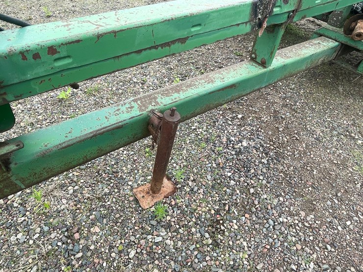 john-deere-3940-image-11