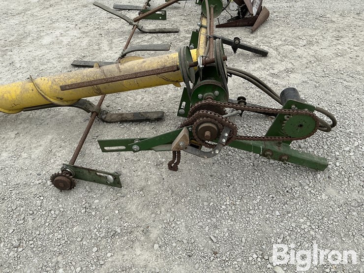 2019-roll-a-cone-down-corn-attachment-image-19