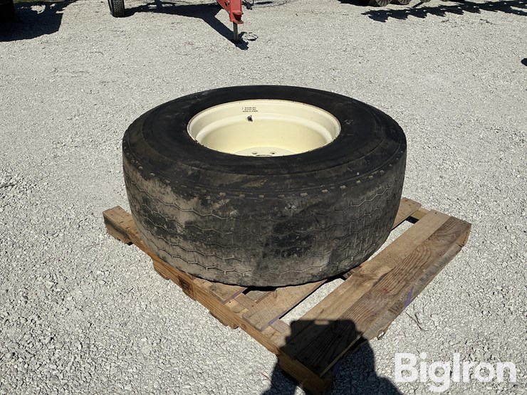 425/65r22.5-brent-wagon-spare-tire-&-wheel-image-1