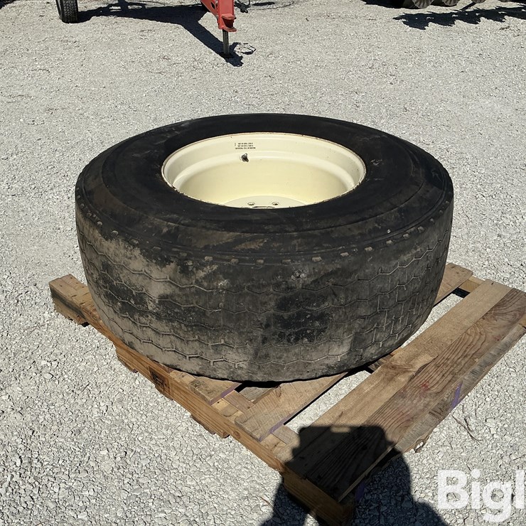 425/65R22.5 Brent Wagon Spare Tire & Wheel