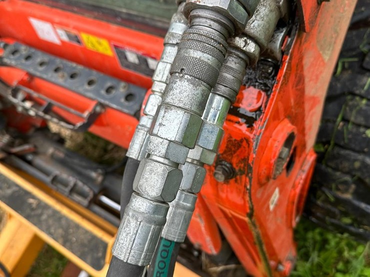 #104-•-2022-rhino-solar-pro-pile-driver-image-5