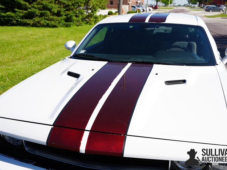 run-#59---2011-dodge-challenger-coupe-image-13