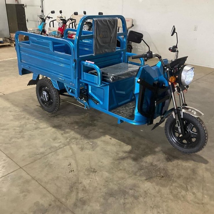 #1265 • Unused SDLANCH IRET13 Electric Cargo Tricycle - Middlefield, OH