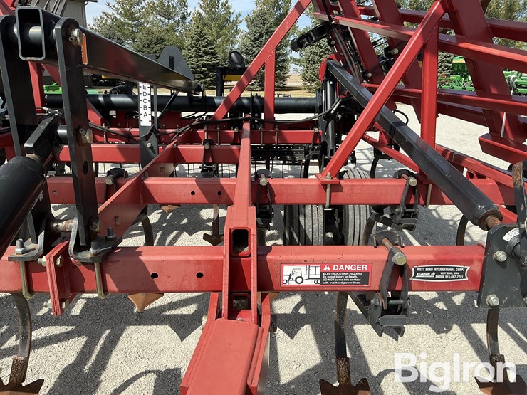 case-ih-200-image-19