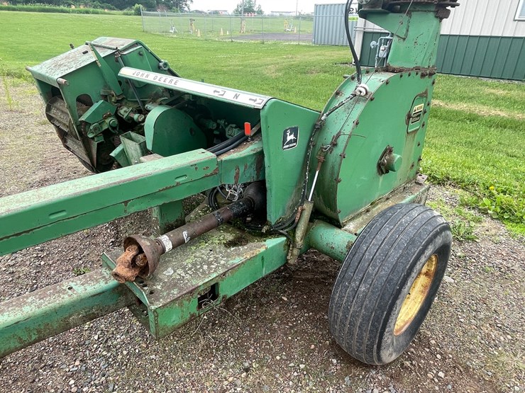 john-deere-3940-image-15