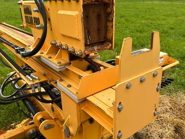 #104-•-2022-rhino-solar-pro-pile-driver-image-7