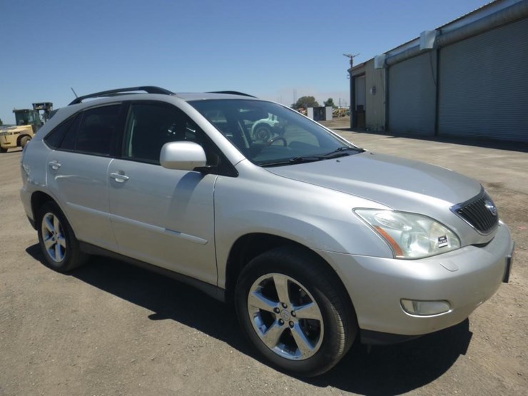 2006-lexus-rx330-image-2