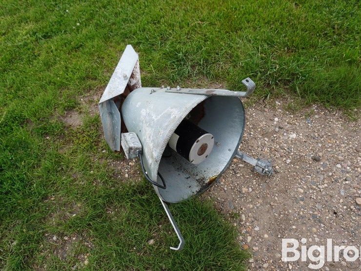spread-all-110v-grain-spreader-image-3