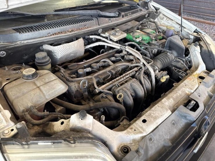 2013-ford-transit-connect-image-15