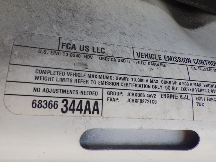 2018-dodge-2500-image-12
