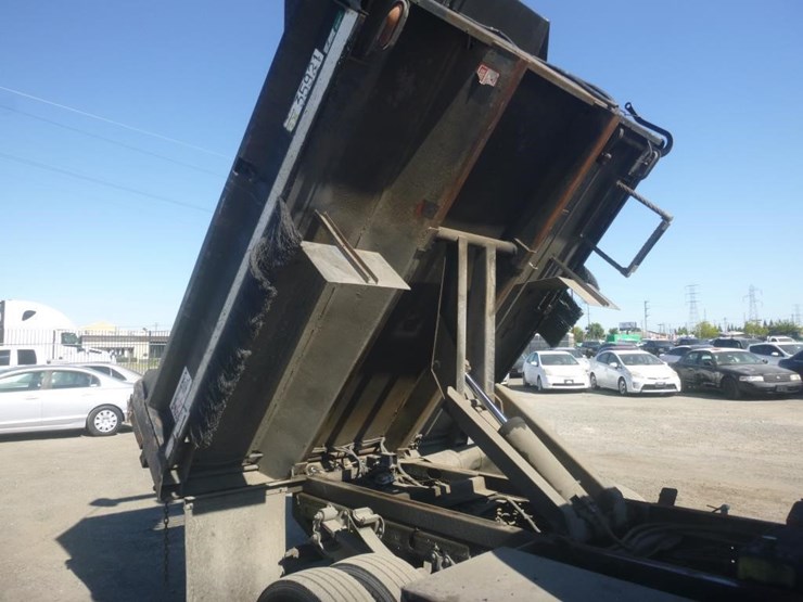 2003-ford-f550-image-10