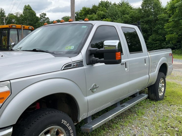 2016-ford-f350-image-34