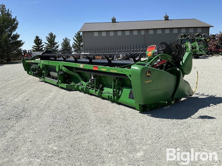 2020-john-deere-735fd-image-5