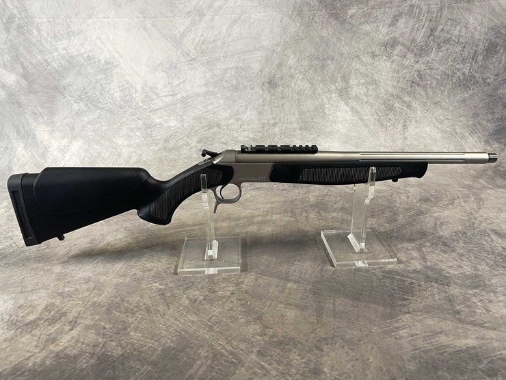 #1315-•-cva-scout,-300-blk-break-action-rifle,-sn:-61-06-063483-23,-(neenah,-wi)-image-2