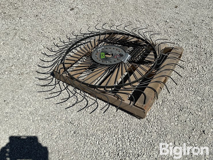 kuhn-rake-wheel-image-3