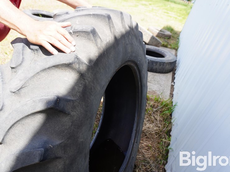 14.9r30-tires-image-11