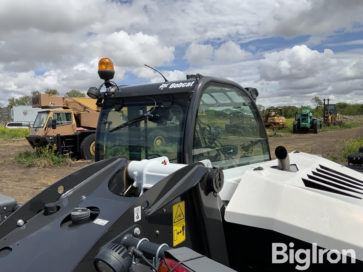 2024-bobcat-tl619-image-20