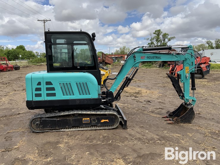 2023-agt-nt45-mini-excavator-image-4