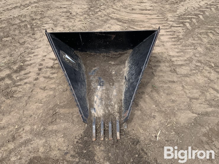 jmr-skid-steer-stump-removal-attachment-image-2