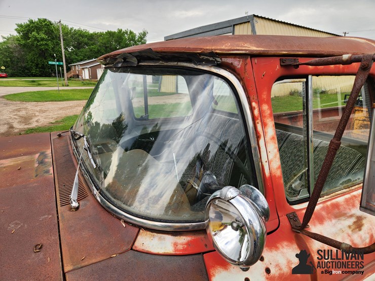 1960-chevrolet-apache-image-12