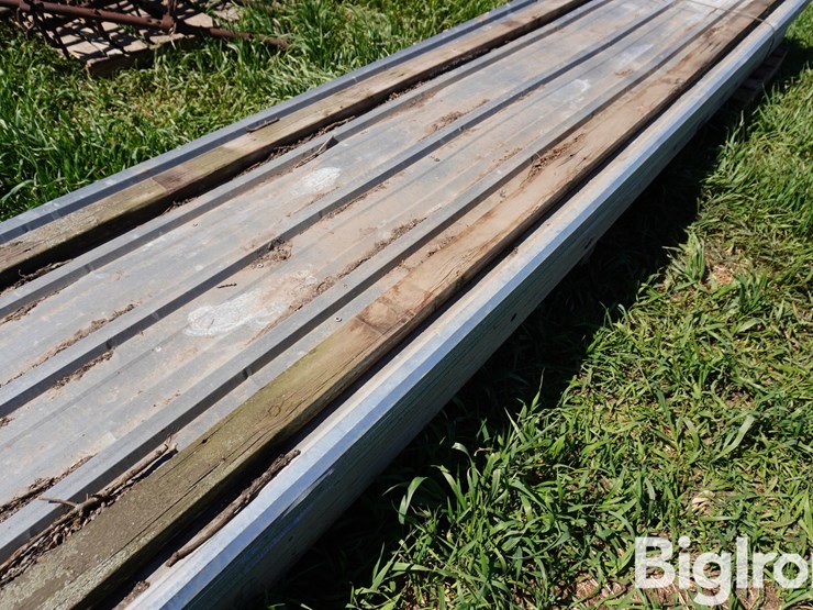 38"x16'-steel-siding-image-14