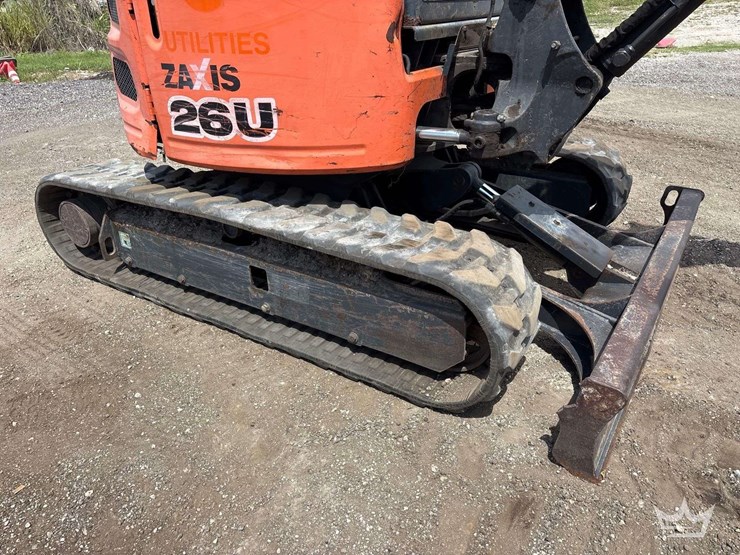 hitachi-zx26u-5n-mini-excavator-image-20