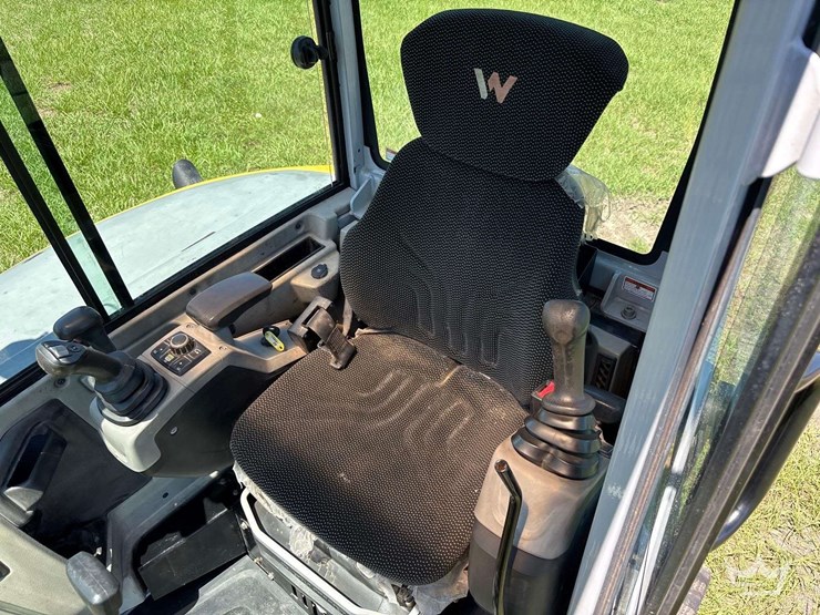2020-wacker-neuson-ez36-mini-excavator-image-27