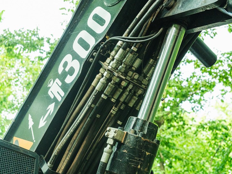 2010-caterpillar-521-image-41