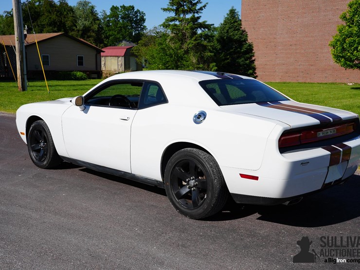 run-#59---2011-dodge-challenger-coupe-image-7