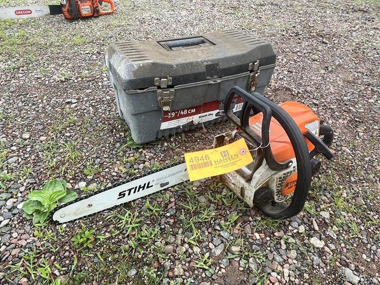 #4946-•-stihl-ms180-chainsaw-image-2