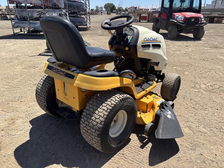2007-cub-cadet-lt1045-image-3