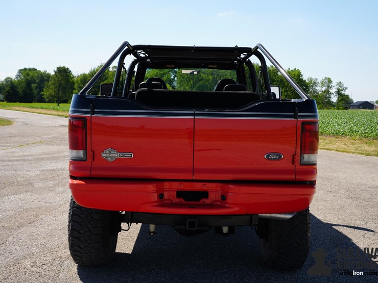 2000-ford-excursion-image-6