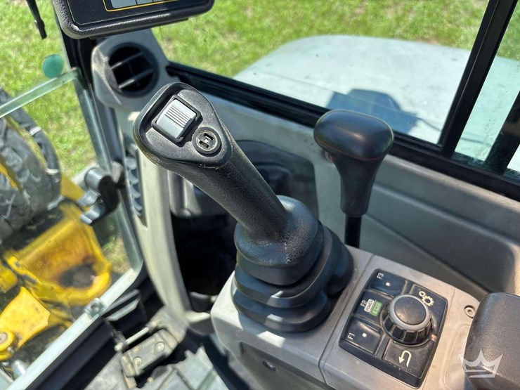 2020-wacker-neuson-ez36-mini-excavator-image-29