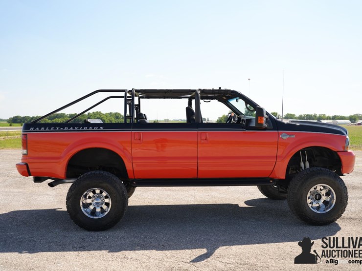 2000-ford-excursion-image-4