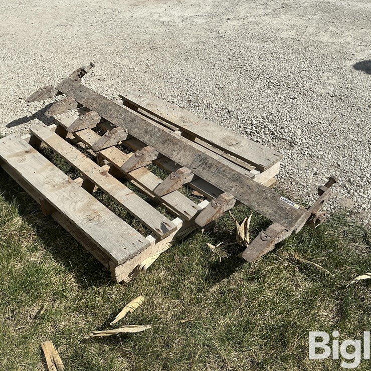 Bobcat Bucket Attachment