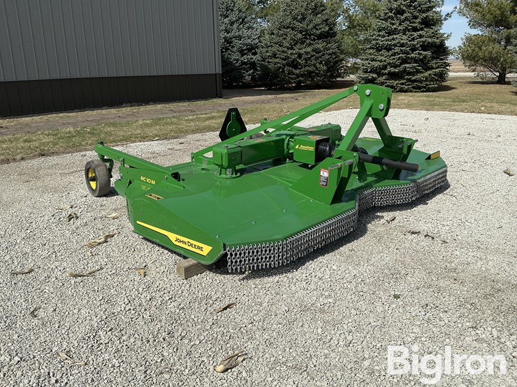 2023-john-deere-rc10m-image-3