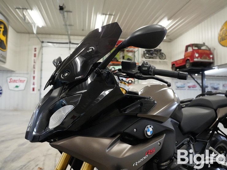 run-#12---2018-bmw-r1200-rs-sport-touring-motorcycle-image-13