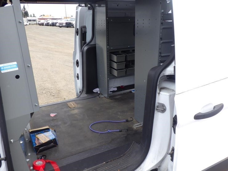 2015-ford-transit-connect-image-7