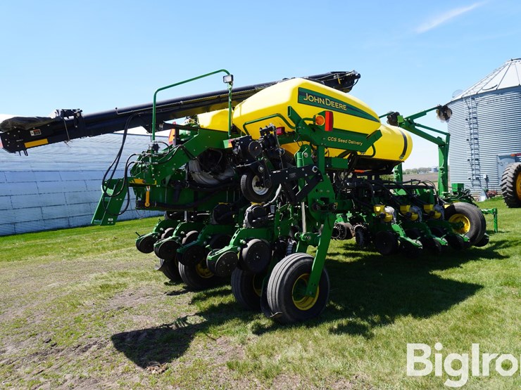 2012-john-deere-1770-image-5