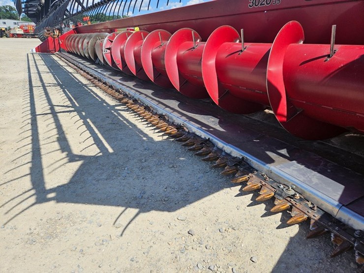 case-ih-3020-image-18