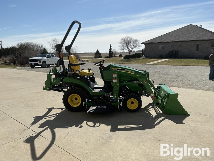 2021-john-deere-1025r-image-4