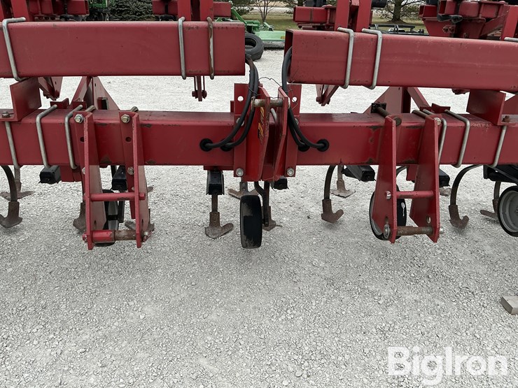 case-ih-183-image-9