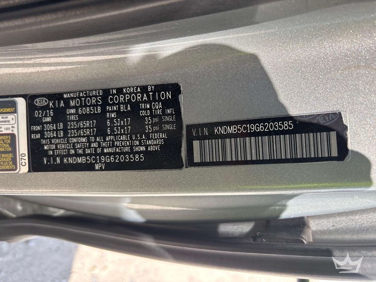 2016-kia-sedona-image-5