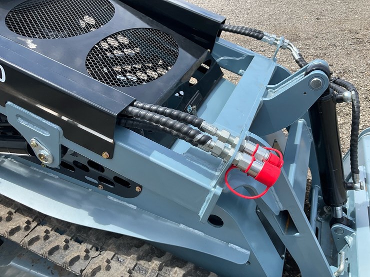 #1019-•-unused-sdlanch-ssl1200-mini-track-skid-steer-loader-image-26