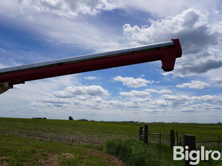 buhler-farm-king-846-image-10