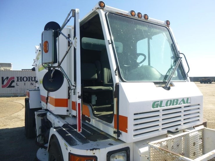 2013-global-m4-sweeper-image-23